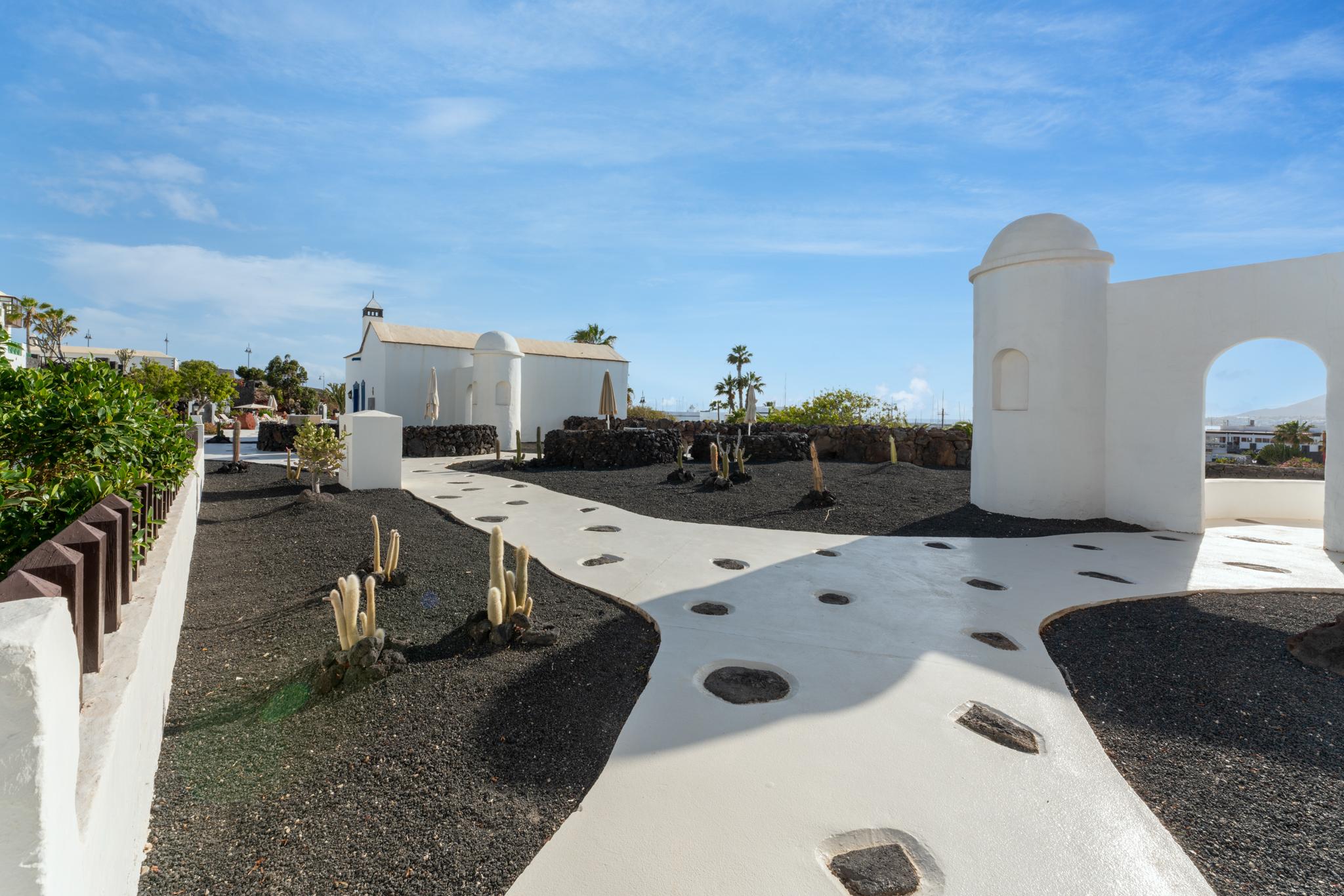 Hotel THe Volcán Lanzarote Playa Blanca  Exterior foto